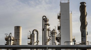 pollution-industry-exterior-daylight